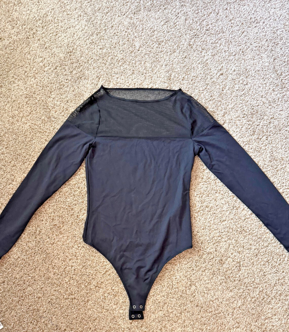 Abercrombie & Fitch Women's Mesh Boatneck Black Bodysuit Size Small Long Sleeve